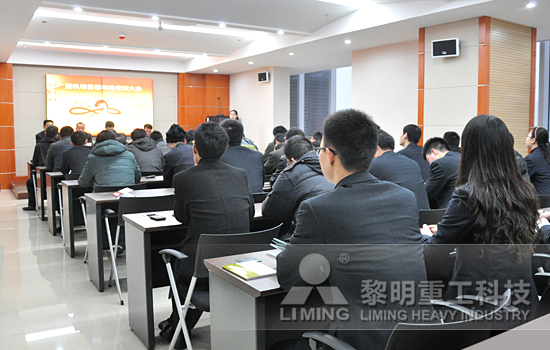黎明重工科技标准化服务重构客户价值