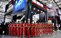 理性自信、开放从容 黎明bauma ···